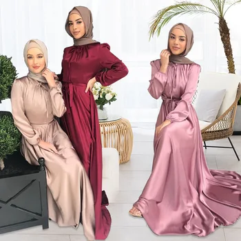 Арабский Ближний Восток, Дубай, Мусульманская мода 2023, Летний Новый Шелковый Однотонный Простой халат, модель в реальном времени